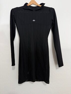 chinese dress ladies Aloruh Women's Autumn/Winter New Elegant Commuting Round Neck Long Sleeve  Contrast Trim A-Line Long Knit Dress FD main image 1